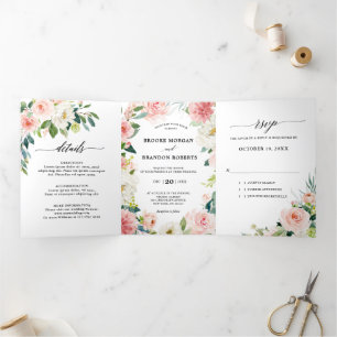 Pastel Blush Roze Floral Botanical Weddenschap Drieluik Aankondiging