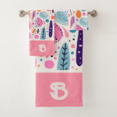 Pastel BOHO Botanische Patroon Monogrammed Naam Bad Handdoek (Insitu)