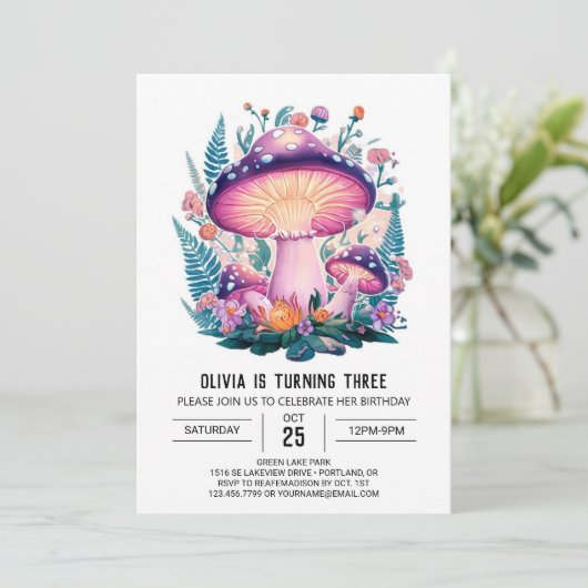 Pastel Bossen Digitale Paddestoel Verjaardag Kaart (Staand voorkant)