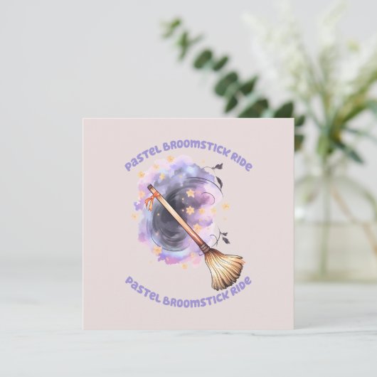 Pastel Broomstick Ride – grillige heksenbezem (Staand voorkant)