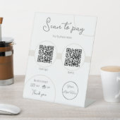 Pastel bruin 2 QR codes vrouwelijke scan te betale Reclamebord Met Voetstuk (Insitu)