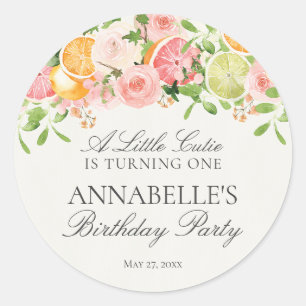 Pastel Citrus Bloemige Kleine Cutie Verjaardags Fa Ronde Sticker