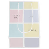 Pastel Color Block Goud Baby shower Medium Cadeauzakje (Achterkant)