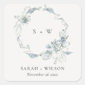 Pastel Dusky Blue Floral Wreath Weddenschap Monogr Vierkante Sticker (Voorkant)