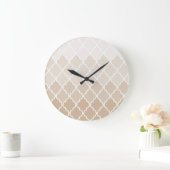 Pastel elegant bruin crème quatrefoil patroon grote klok (Huis)