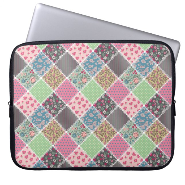 Pastel Floral Quilt Squares Laptop Sleeve (Voorkant)