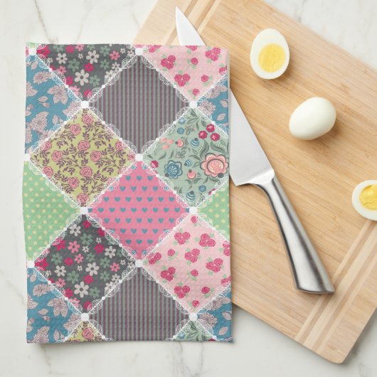 Pastel Floral Quilt Squares Theedoek (Quarter Fold)