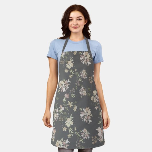 Pastel Florals All-Over Print Apron Schort (Gedragen)