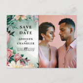 Pastel Flower Elegance: Sage Green Bloemen Huwelij Feestdagenkaart (Voorkant)