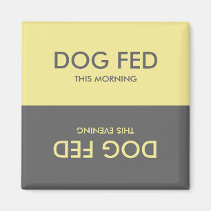 Pastel Geel Grijs + Feed Dog Pet Reminder Magnet