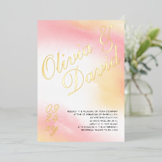 Pastel geel roze Waterverf RSVP QR bruiloft Folie Uitnodiging (Staand Voorkant)