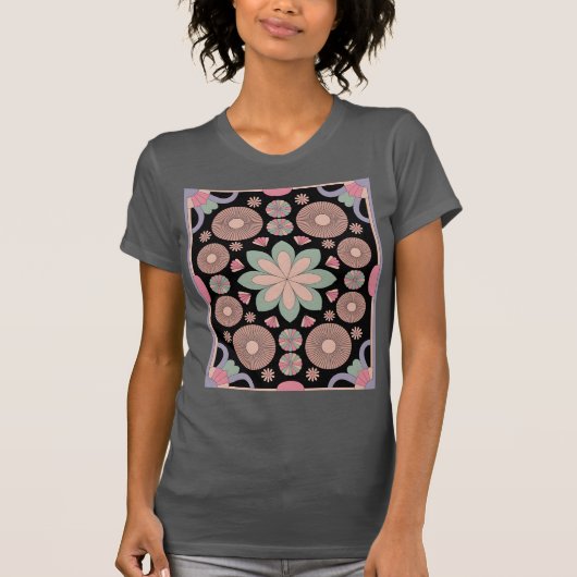 Pastel Geometrische Mandala Bloem T-shirt (Voorkant)