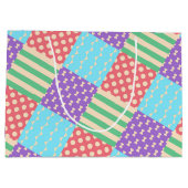 Pastel geruite stippen lint geometrisch groot cadeauzakje (Achterkant)