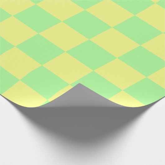 Pastel Gothic Groen en Geel Checkers Cadeaupapier (Hoek)