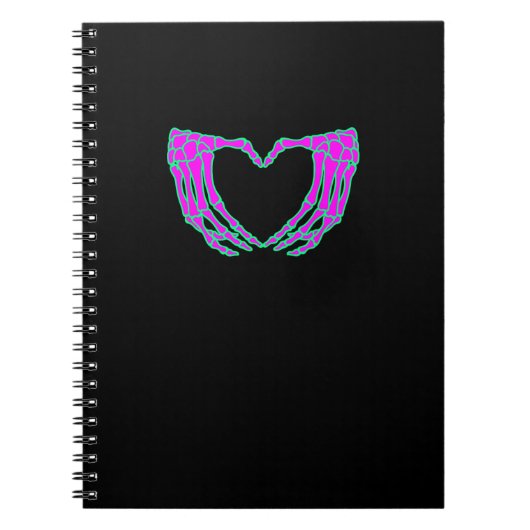 Pastel Gothic kleding, skelet hart handen Notitieboek (Voorkant)