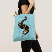 Pastel Gothic Zwemmelt Kat Skelet Tote Bag (Dichtbij)