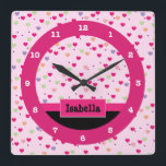 Pastel Harten op roze persoonlijk Vierkante Klok<br><div class="desc">Deze schattige girale klok is voorzien van een lichtroze,  paarse,  oranje en groene achtergrond van het hartritme,  voorzien van een roze streep en een roze doos met aanpasbare tekst voor personalisatie.  Deze roze hartklok maakt een perfect accent voor een meisjesslaapkamer.</div>