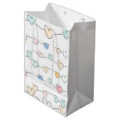 Pastel Hartkoord Patroon | Cute Minimalist Medium Cadeauzakje (Voorkant Gekanteld)