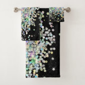 PASTEL HOLOGRAPHIC SPLASH BLACK BATHROOM TOWEL SET BAD HANDDOEK (Insitu)