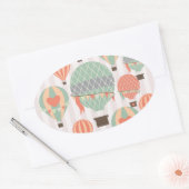Pastel Hot Air-luchtballonnen stijgende roze gestr Ovale Sticker (Envelop)