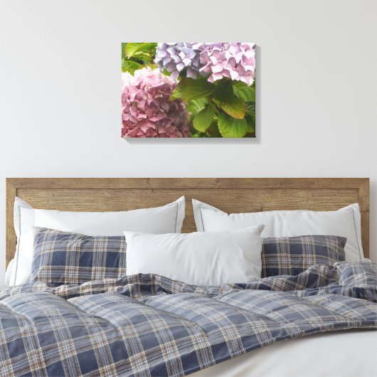 Pastel Hydrangeas Canvas Afdruk (Insitu (Slaapkamer))