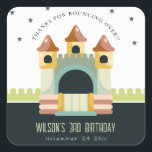 Pastel Jumping Castle Jump & Play Kids Birthday Vierkante Sticker<br><div class="desc">Een Cute Pastel Jumping Castle Collectie.. het is een Elegant Eenvoudig zacht Schetchy Illustratie van schattig seksneutraal Jumping Castle, perfect voor je kleine leuke springen en speelfeest. Het is zeer gemakkelijk om, met uw persoonlijke details aan te passen. Als u een ander bijpassend product of aanpassing nodig hebt, bericht dan...</div>