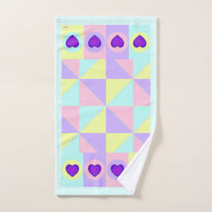 Pastel kleuren & paarse harten kloppen bad handdoek
