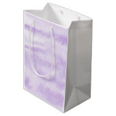 Pastel Lavendel Tie-Dye Waterverfeffect Medium Cadeauzakje (Achterkant Gekanteld)