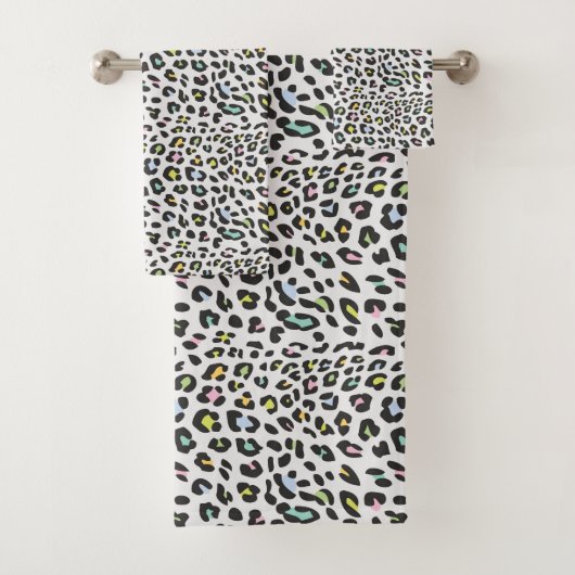 Pastel Leopard Spot Patroon Bad Handdoek (Insitu)