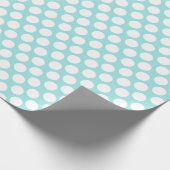 Pastel lichtblauwe stippen Papierbladen oppakken Cadeaupapier (Hoek)