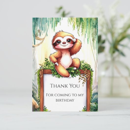 Pastel Little Sloth Verjaardag Bedankkaart (Staand voorkant)