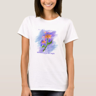 Pastel Paarse minimalistische bloem. T-shirt