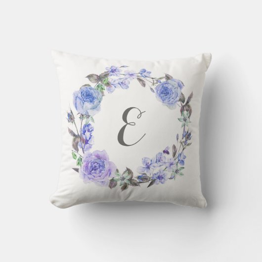 Pastel Paarse Waterverf Floral | Monogram Kussen (Voorkant)