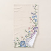 Pastel Paarse, Witte & Blauwe Botanische Bloemprin Bad Handdoek (Handdoek)