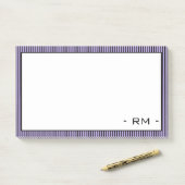 Pastel Paarse zwart gestreepte rand | Monogram Post-it® Notes (Op bureau)