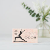 Pastel Peach QR Code Yoga Loyaliteit Kaart Klantenkaartje (Staand voorkant)