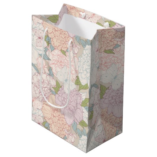 Pastel Peony & Butterfly Flower Pattern Medium Cadeauzakje (Voorkant Gekanteld)