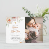 Pastel Perzik Bloemen Waterverf Doopuitnodiging Kaart (Staand voorkant)
