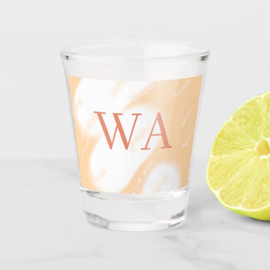 Pastel perzik oranje witte monogram retro vette na shot glas (Voorkant)