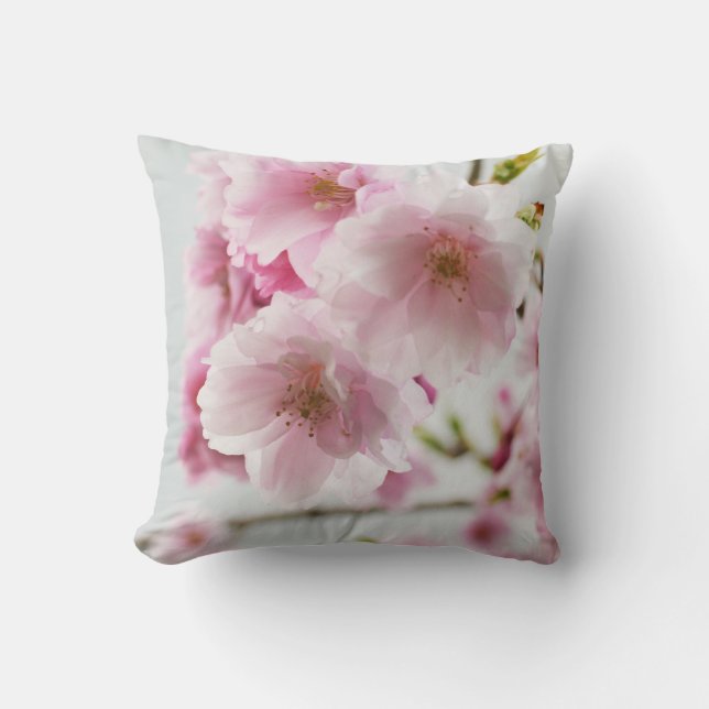 Pastel Pink Cherry Blossom Sierkussen (Voorkant)