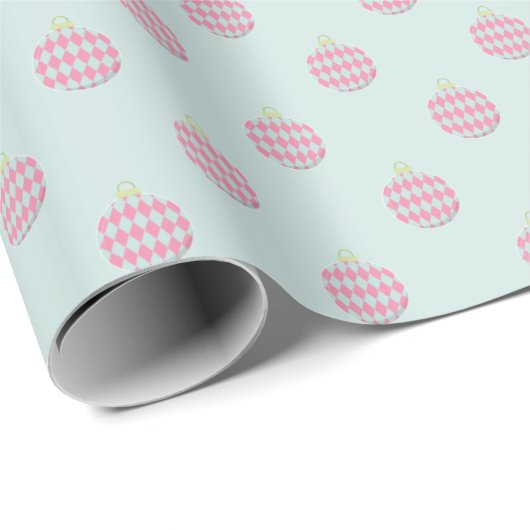 Pastel Pink en Mint Green-kerstversieringen Cadeaupapier (Rol Hoek)