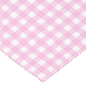 Pastel Pink Gingham Pattern Medium Tafelloper (Hoek)
