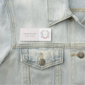 Pastel Pink Wildflower Waterverf Crest Monogram Naamplaatje (In situ)