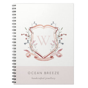 Pastel Pink Wildflower Waterverf Crest Monogram Notitieboek