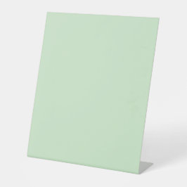 Pastel Pistache Solid Color | Klassiek | Elegant Reclamebord Met Voetstuk