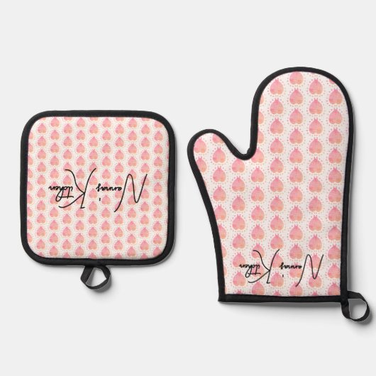 Pastel Polka Dot Omgeven Hartpatroon Ovenwant & Pannenlap Set (Voorkant)