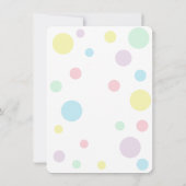 Pastel Polka Dots Baby Shower Invitations Kaart (Achterkant)