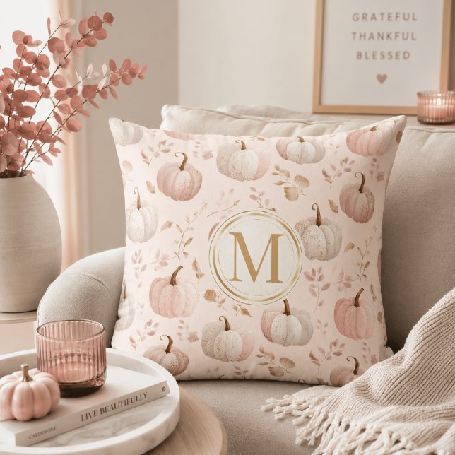 Pastel Pompoen Monogram – Gepersonaliseerde Initia Kussen (Creator heeft geüpload)