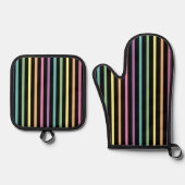 Pastel Rainbow Stripes Patroon op zwart Ovenwant & Pannenlap Set (Voorkant)