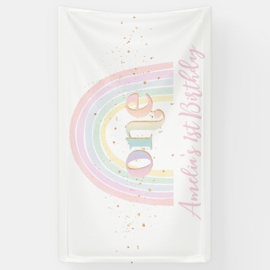 Pastel Regenboog 1e Verjaardagsfeestje Achtergrond Spandoek (Verticaal)